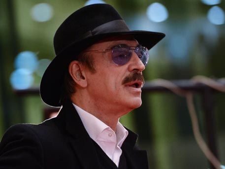 Михаил Боярский считает, что Сергей Шнуров в песнях группы «Ленинград» издевается над теми, кто не понимает юмора. Фото: ria.ru