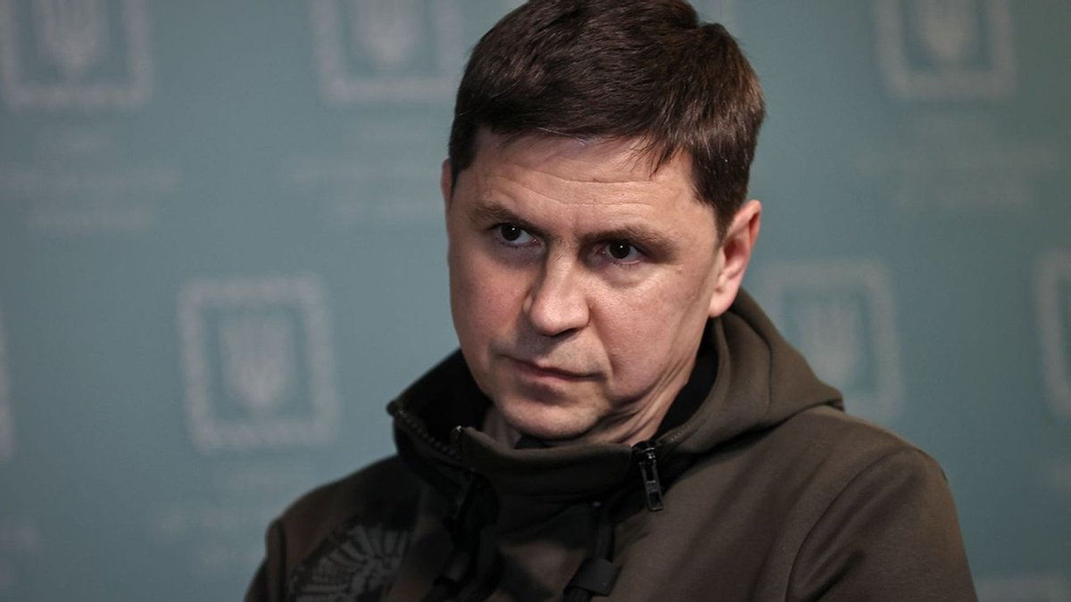 Советник главы офиса президента Украины Михаил Подоляк.