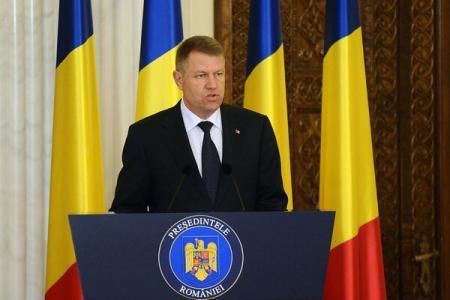 Президент Румынии Клаус Йоханнис обратился в КC.