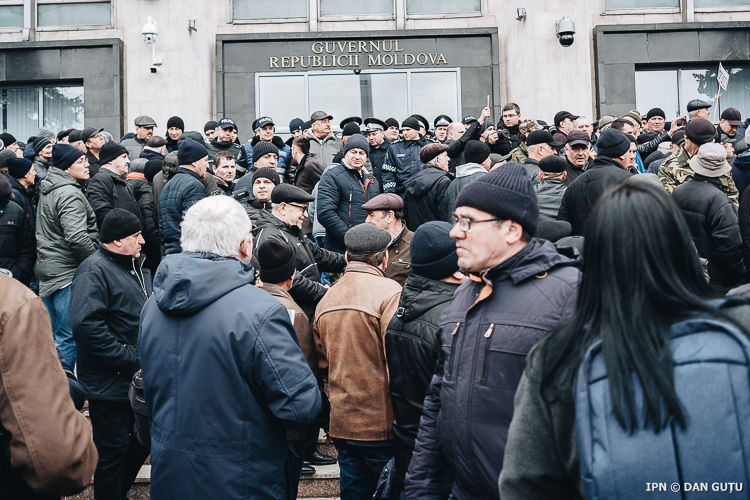 Маковей заверяет, что в основе протеста лежат социальные требования, а не политические действия.