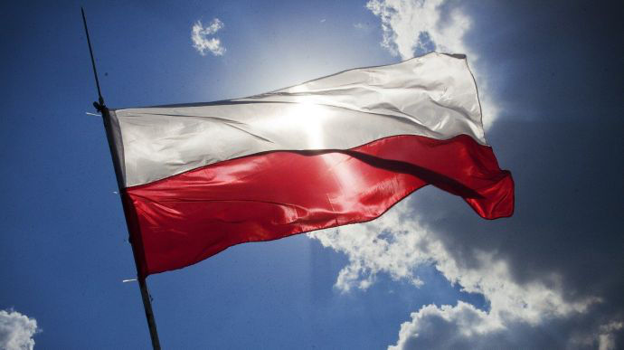 Польша не поддержит мирного соглашения со сдачей РФ территорий Украины.