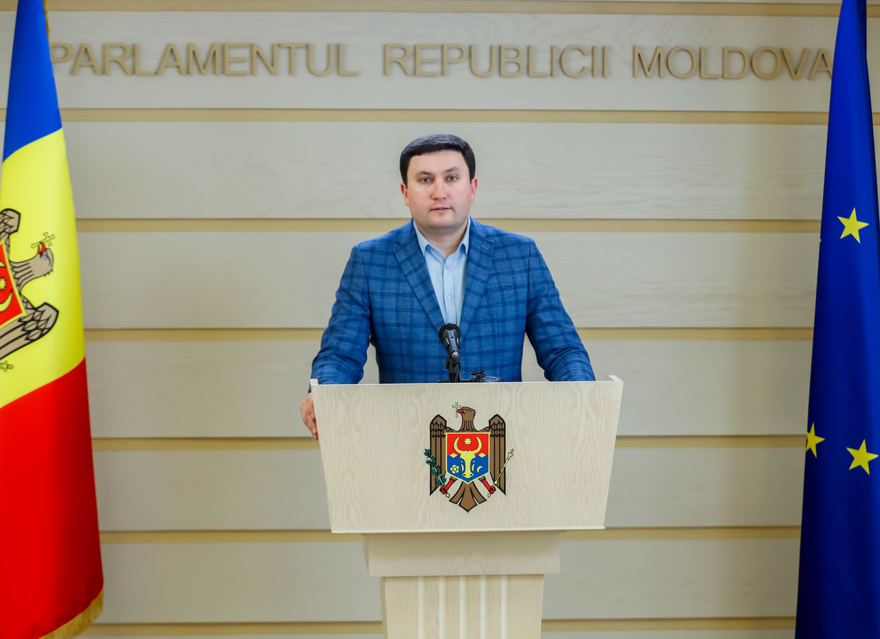 Односталко: Власти Молдовы забыли об опасности коронавируса.