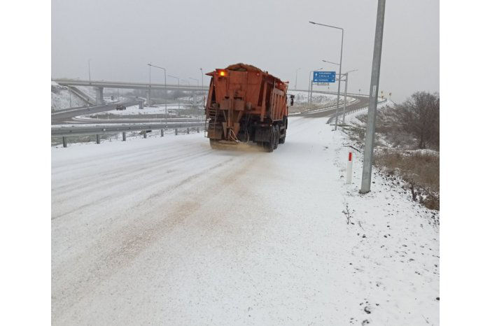 Движение по дорогам Молдовы осуществляется в зимних условиях.