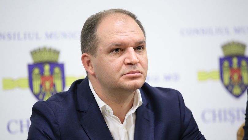 Советники PAS обвинили Чебана в переделе рекламного рынка и коррупционных схемах.