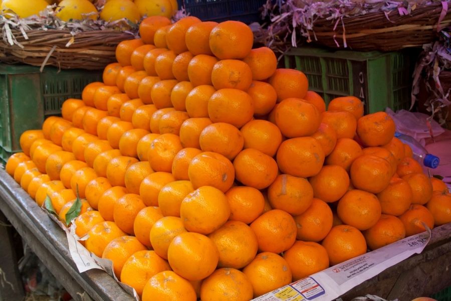 Sărbătorile miros a portocale. Cum se bucură oamenii din business iarna