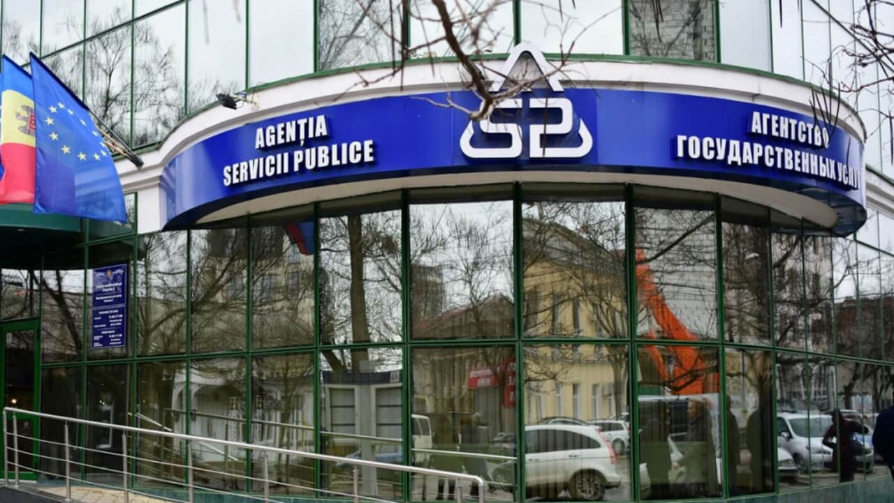 Представлен график работы Агентства госуслуг в период национальных праздников.