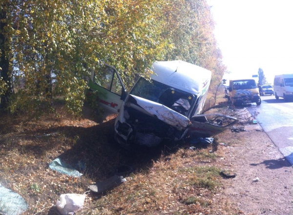 Un accident grav s-a produs in urma cu putin timp in apropiere de Braviceni, Orhei. Un microbuz s-a ciocnit cu o masina.