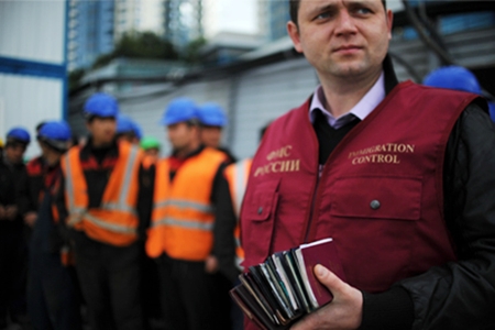 Москва примет решение о пересмотре трудоустройства молдавских граждан после подписания Соглашения об ассоциации и о свободной торговле с Европейским союзом.
