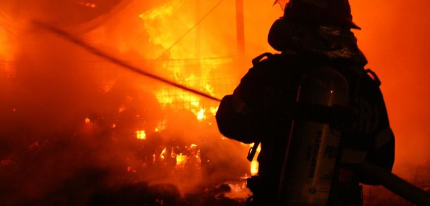 Cel puţin 11 persoane au murit într-un incendiu produs la un centru pentru imigranţi din Qatar.