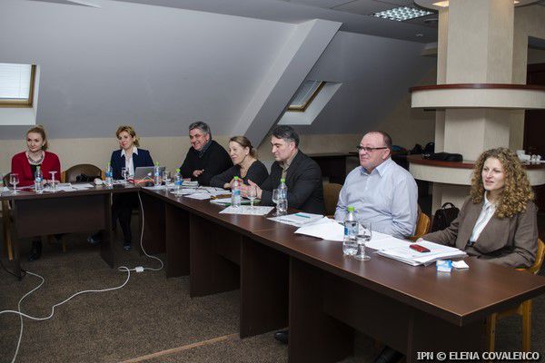 Группы будут работать в тесном взаимодействии с центрами общественного здоровья.