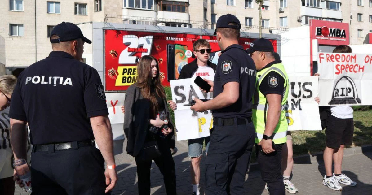 Полиция запретила молодёжи протестовать, ссылаясь на приказ Чебана.