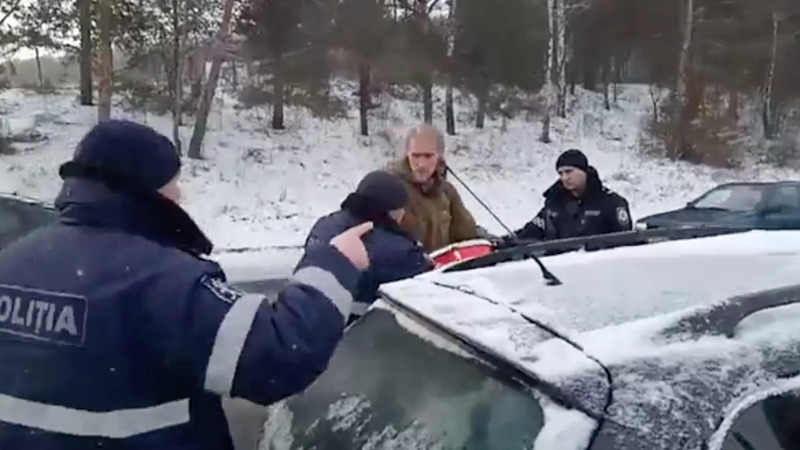 Инцидент имеет место на Леушенской трассе на выезде из Кишинева.