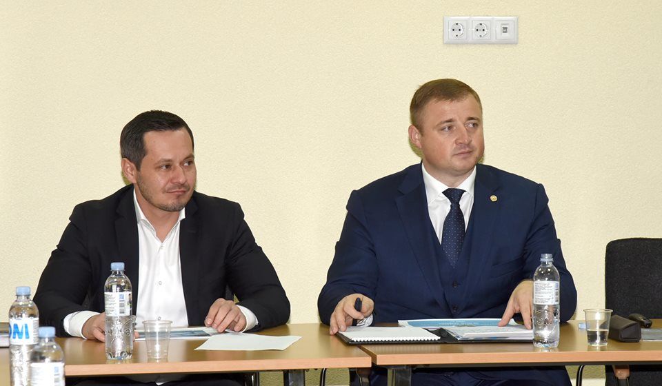 Столичные власти и полиция обсудили меры по борьбе с пробками в Кишиневе.