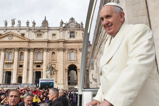 Papa Francisc este cunoscut ca fiind un suporter de fotbal, dar susţine că nu se uită la meciurile echipei favorite.