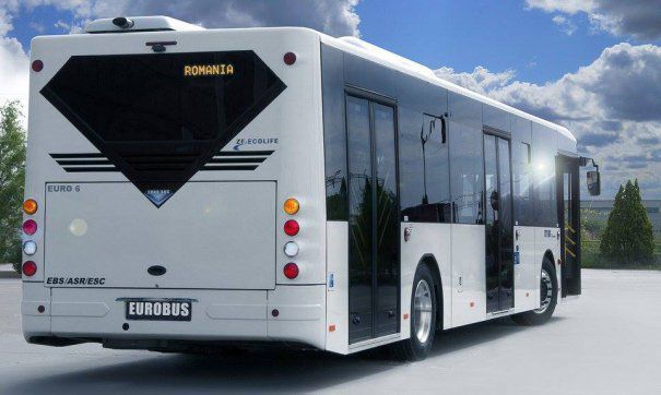 До проведения аукциона румынский автобус тестировался в Кишиневе за счет производителя. Фото: capital.ro.