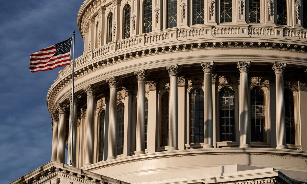 Минфин США насчитал $15 млрд расходов в день из-за шатдауна.