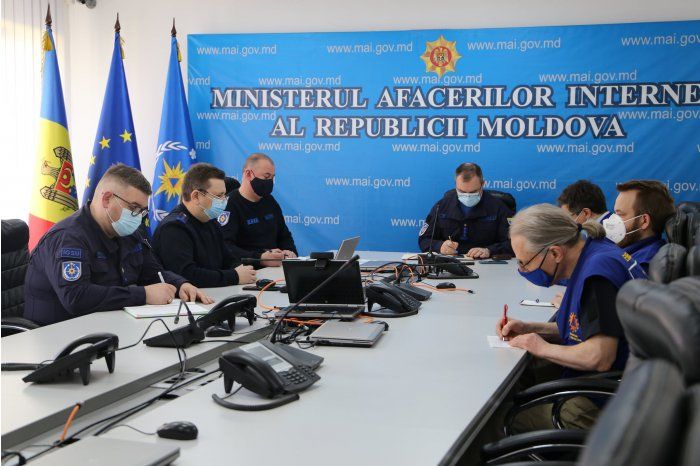 Италия может предложить Молдове лагерь для беженцев.