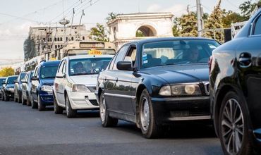 InfoTrafic 14:30: Accident rutier. Străzi de ocolit