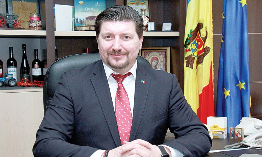 Magistrații de la Curtea de Apel au decis să-l lase în arest la domiciliu pe ex-ministrul Agriculturii, Eduard Grama.