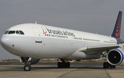 Птица попала в двигатель самолета Brussels airlines.
