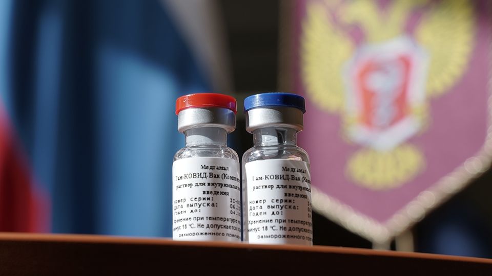 Британская газета заявила об угрозе раскола в ЕС из-за вакцины Спутник V.