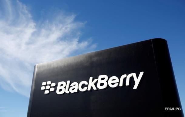Канадская компания BlackBerry официально прекращает производство смартфонов.