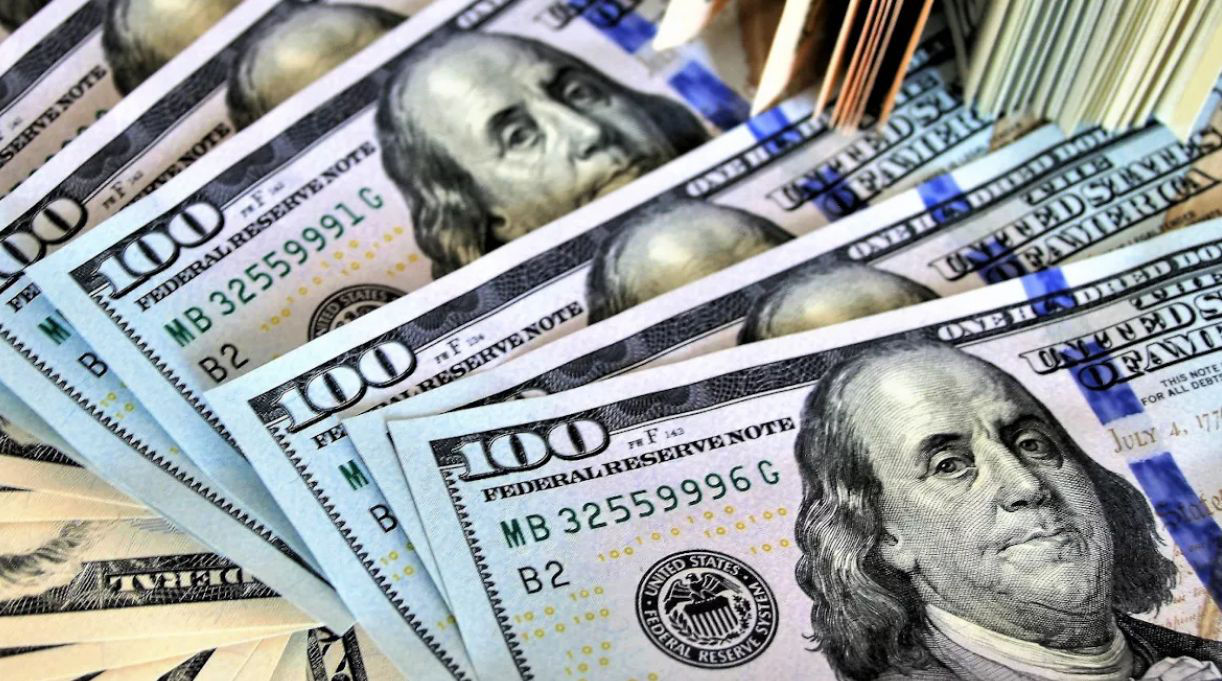 В конце октября лей вырос по отношению к доллару США.
