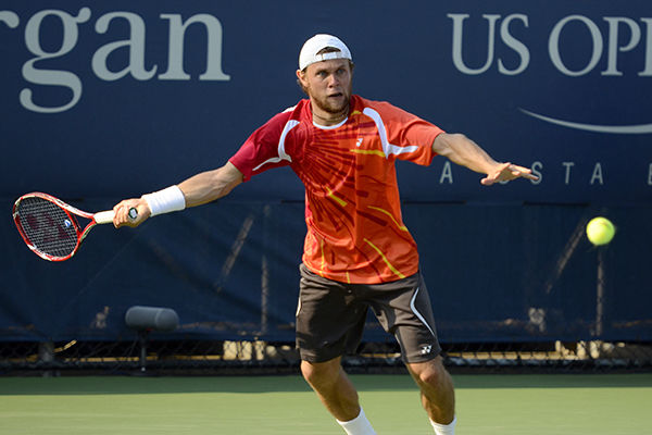 Tenismenul Radu Albot s-a calificat în turul doi la US Open