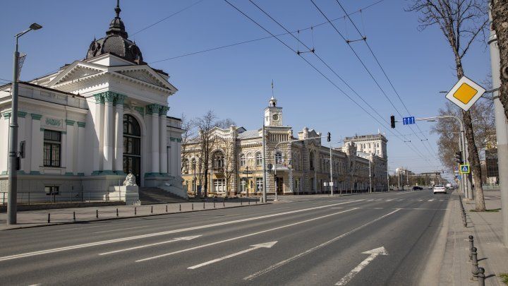 Столичные водители рады безлюдным улицам в первый день 2021 года.