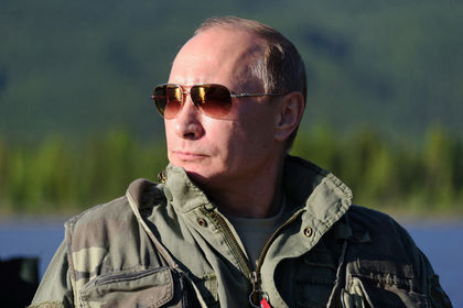 Британский канал покажет фильм про Путина-разведчика.