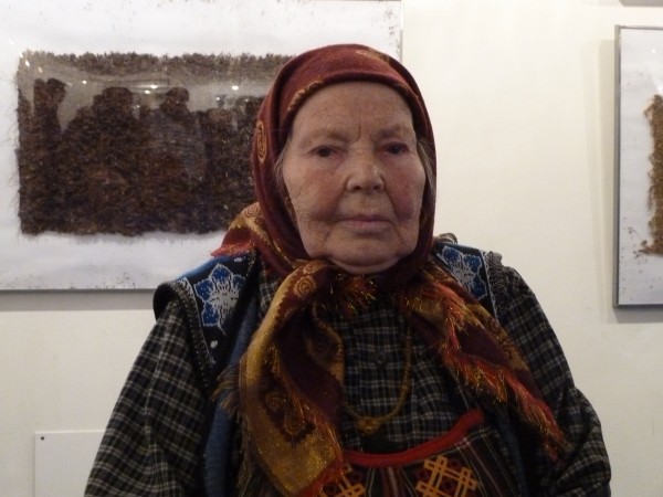 Баба Лиза, как называли ее родные и близкие, была автором песен в коллективе.   Фото: vardanna.livejournal.com