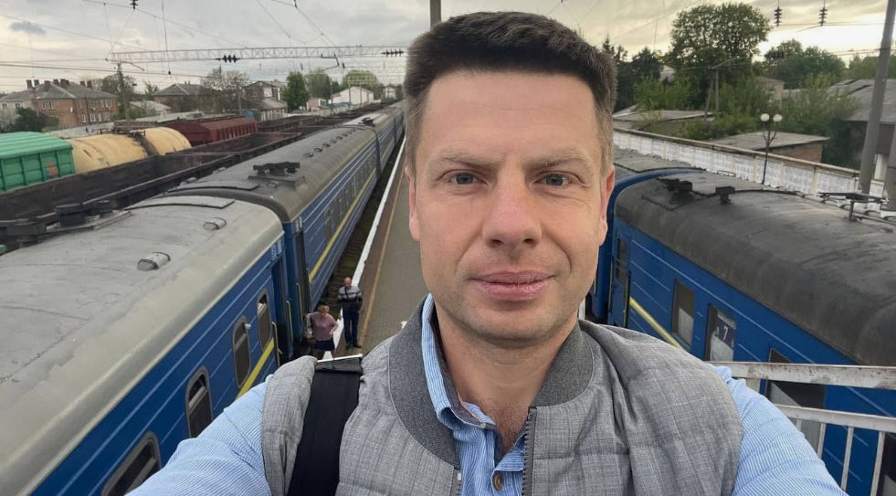 Гончаренко: Зеленский должен как можно быстрее назначить посла в Молдове.