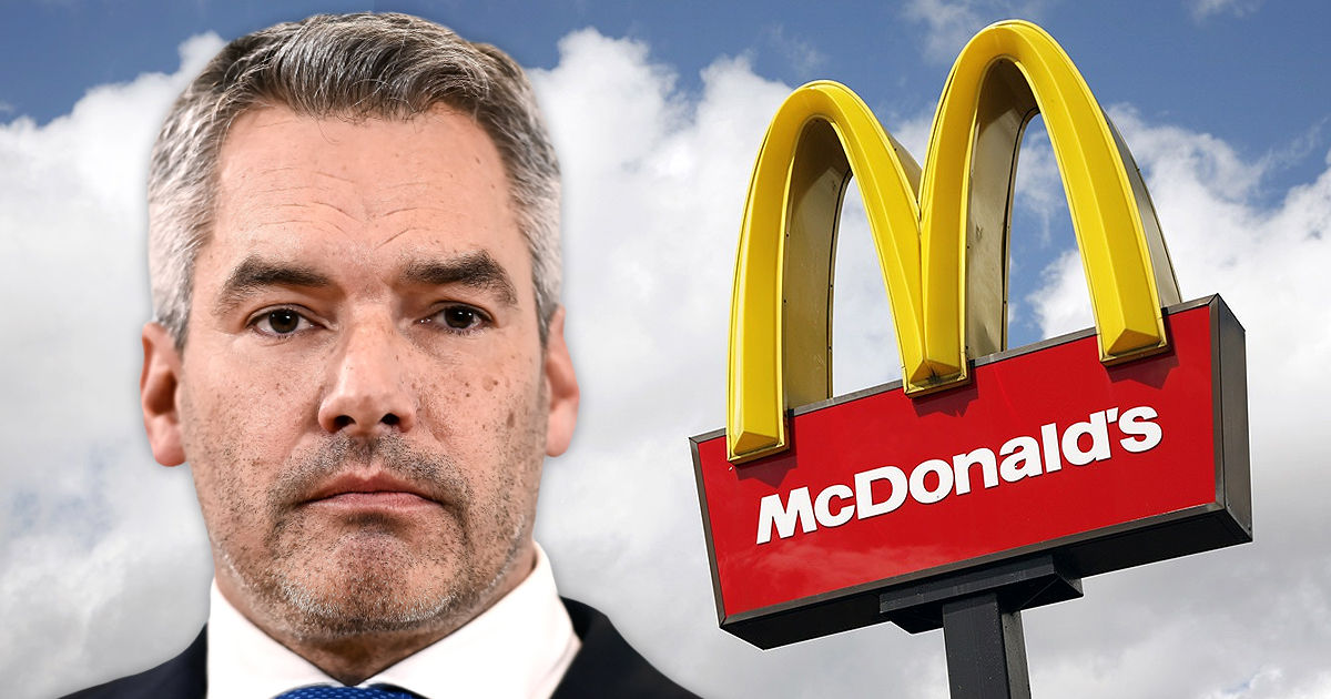 Канцлера Австрии раскритиковали за совет малоимущим семьям есть в McDonald's. Коллаж: Point.md