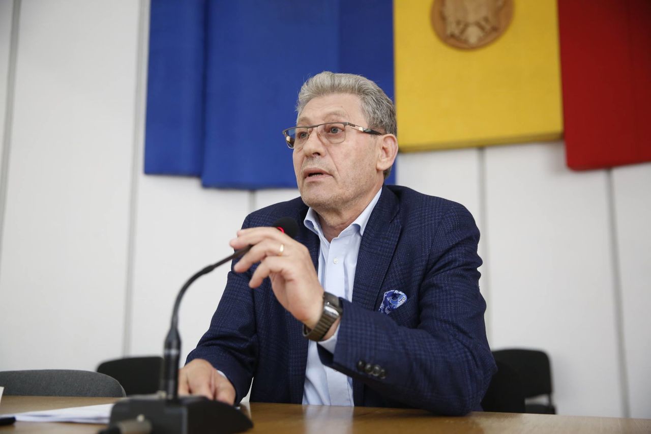 Михай Гимпу прокомментировал победу Андрея Нэстасе на выборах в Кишиневе.