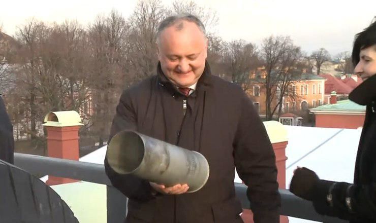 Глава государства поделился впечатлениями от первого дня рабочего визита в Санкт-Петербург.  