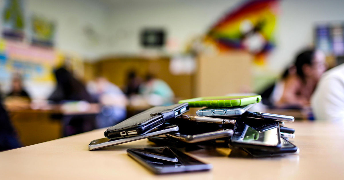 Austria limitează utilizarea telefoanelor mobile în școli.