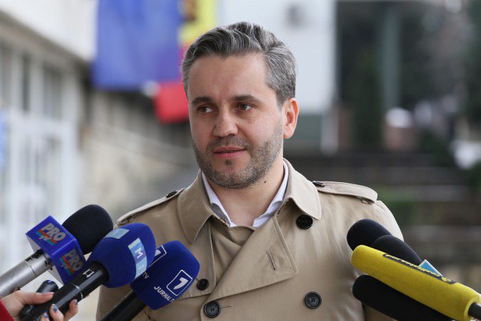 Avocatul reiterează nesinceritatea lui Shor atunci când a depus mărturii și presupune că acesta ar fi fost victima unor constrângeri. Foto: unimedia.info