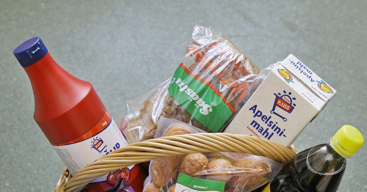 В Эстонии бизнес и правительство спорят об идее снижения НДС на базовые продукты.