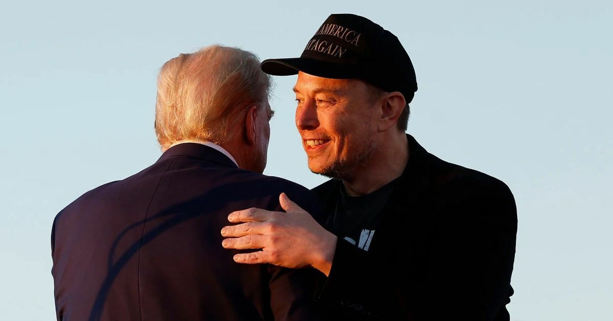 Трамп хочет купить новую Tesla, чтобы поддержать Маска.