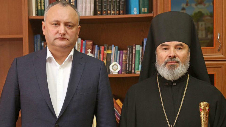 Episcopul de Bălți, Marchel, amenință cu războiul civil. Foto: Igor Dodon