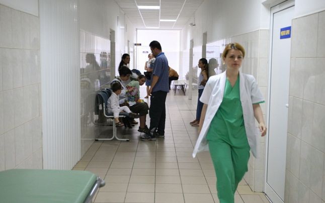 Moldovenilor nu prea le pasă de propria sănătate. Foto: adevarul.ro