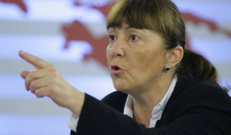 Евродепутат выразила надежду, что народ примет участие в акциях протеста мирно.