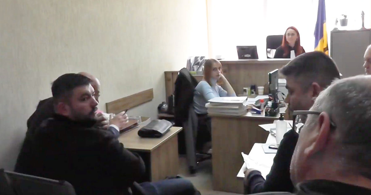 Дело о взятке в 200 000 евро для прокуроров: спустя 3 года начался допрос свидетелей.