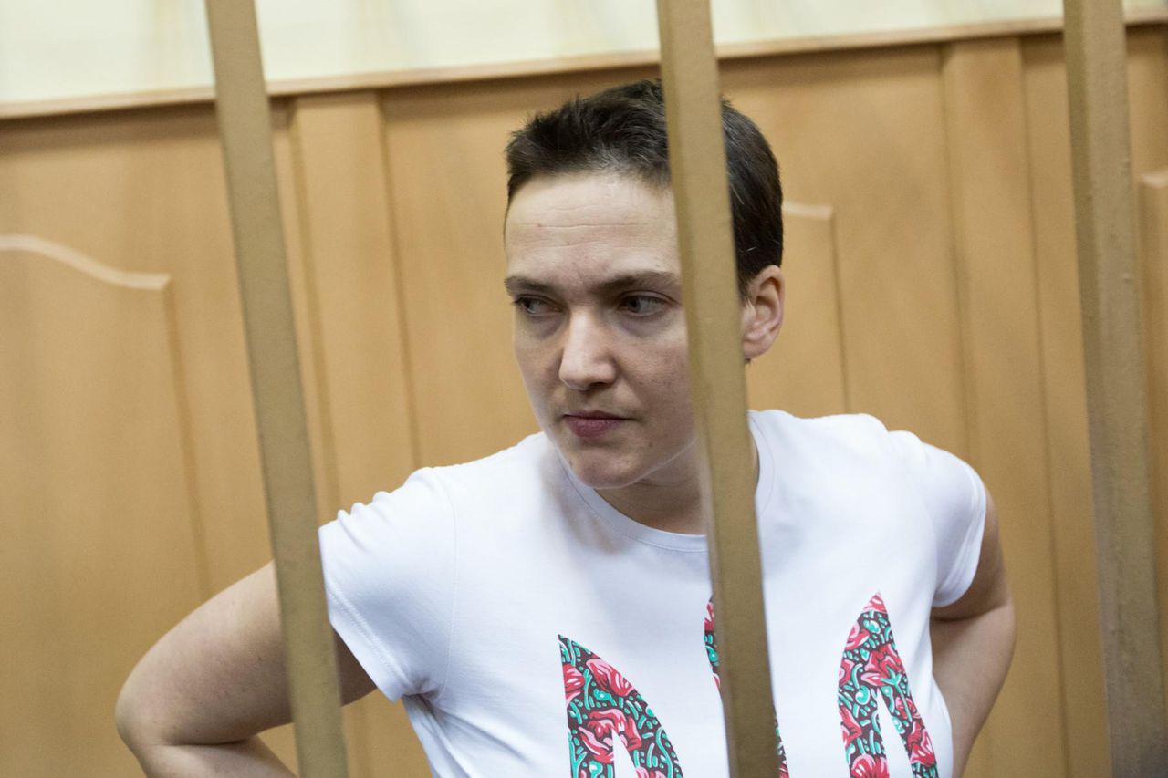 Савченко пригрозила возобновить голодовку в случае, если к ней не допустят врачей с Украины.
