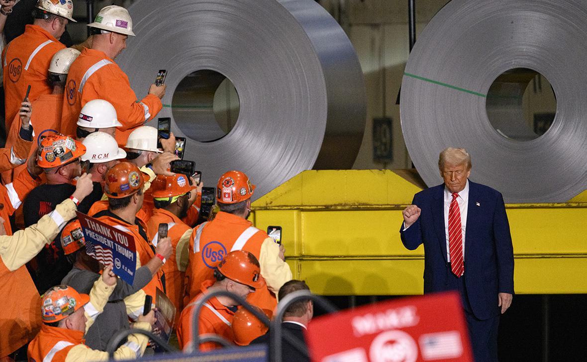 ЕС готов ввести ответные меры на повышение Трампом тарифов на сталь.