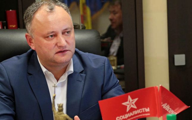 Dodon îndemnat să-i ceră lui Putin asigurarea dreptului la educație în regiunea transnistreană. Foto: ziuaconstanta.ro