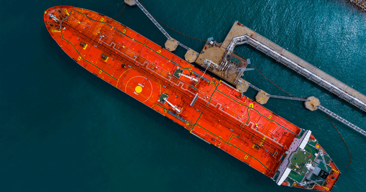 Reuters: Китайские НПЗ хотят закупить нефть из Ирана из-за снижения цен.