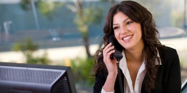 Tot mai puțini moldoveni se abonează la telefonia fixă. Foto: blog.totaljobs.com
