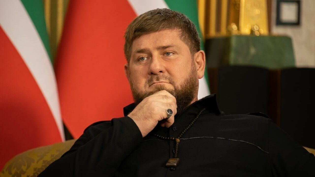 Служба безопасности Украины объявила Кадырова в розыск.