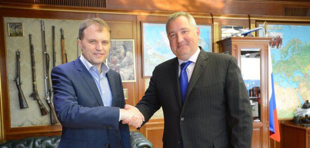 Evgheni Șevciuk, s-a întâlnit ieri la Moscova cu vicepremierul rus, Dmitri Rogozin. Foto: novostipmr.com